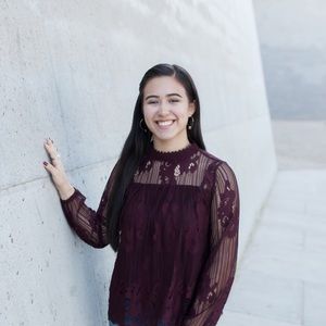 Meet your Posher, Alycia